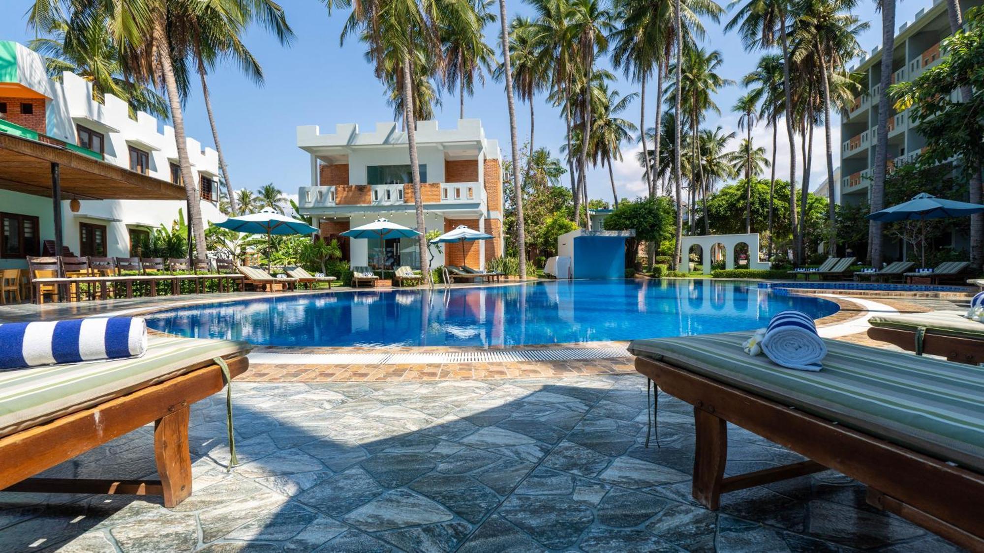 Ocean Place Resort Mui Ne Exteriör bild