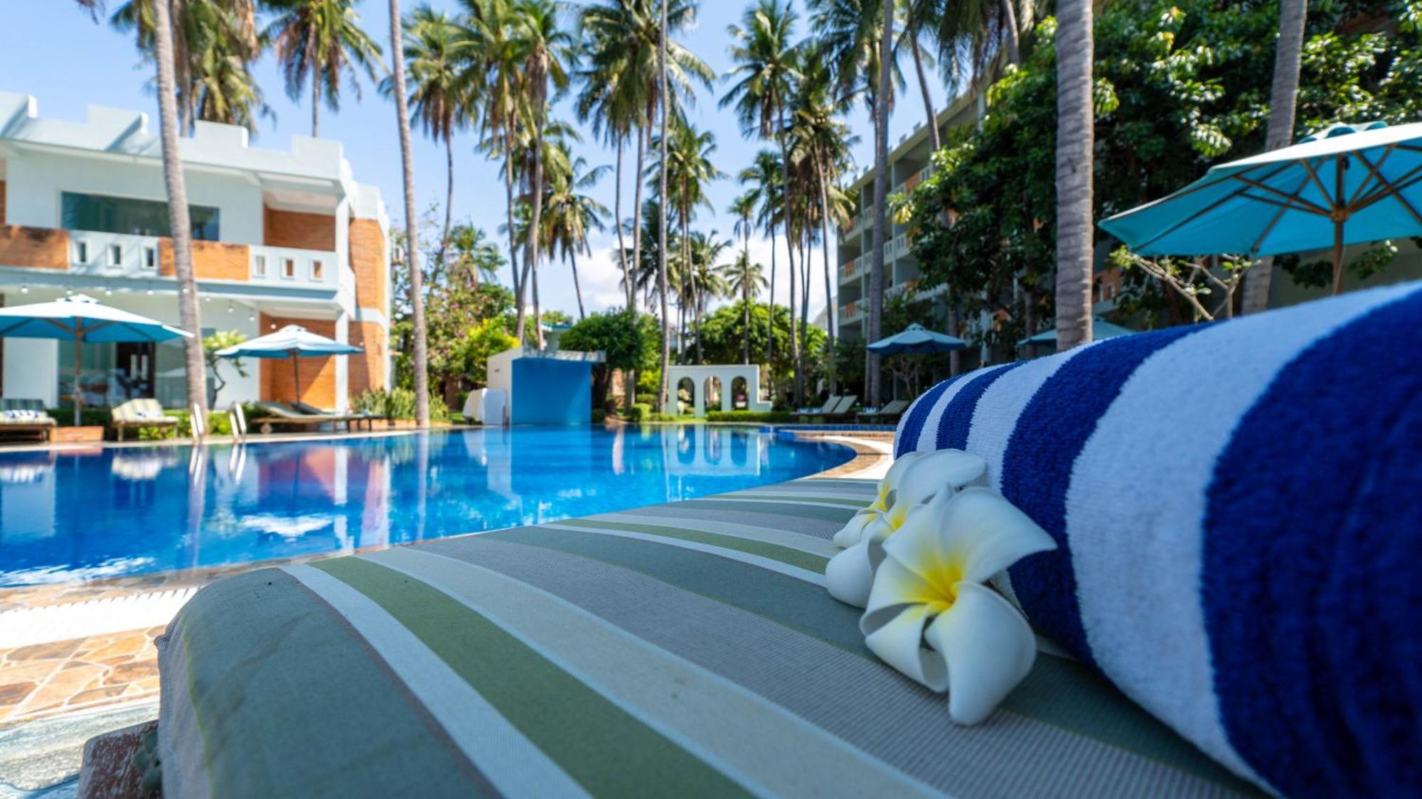 Ocean Place Resort Mui Ne Exteriör bild
